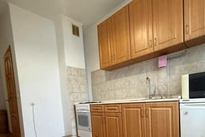 Flatkiev станция метро Контрактовая Площадь 10