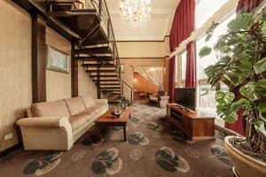 Парк-отель Голосеево. Люкс 4-местный Президентский 6