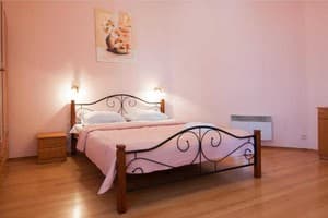 Квартира Home Hotel ул. Большая Житомирская, 6-А