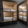 Хостел Kyiv hostel & hotel . Место в мужском 8-местном номере D (нижний) 1