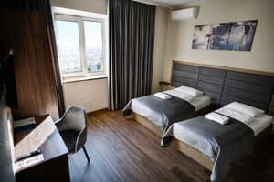 Nesvit Hotel 5