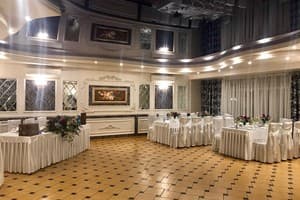 на Житомирской 10